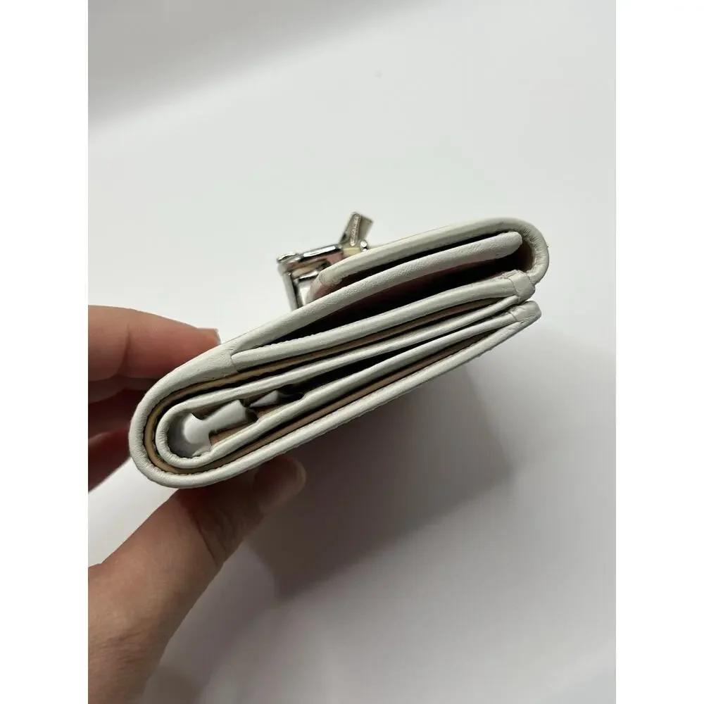 Coach Pink and White leather Buckle Charm Soho mini Bifold Wallet Y2k Deadstock
